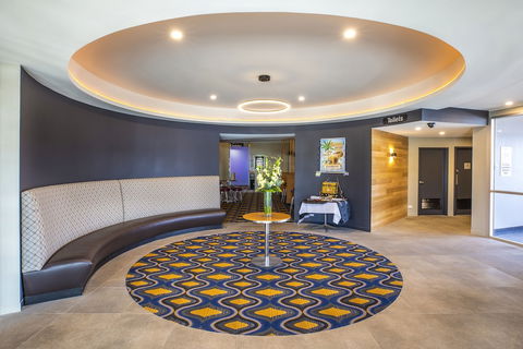 Nightcap At Carlyle Hotel - Events Australia 1