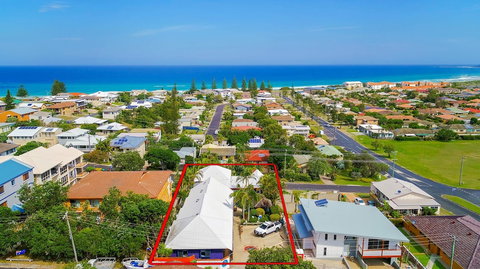 Clubyamba Beach Holiday Accommodation - Adults Only - Tourism Bookings 0