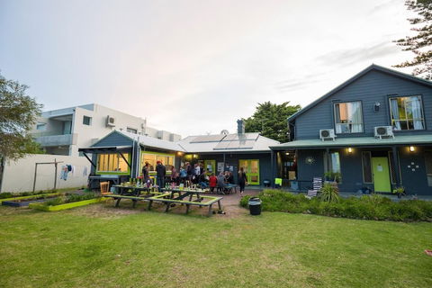Dunsborough Beachouse YHA Backpackers - Events Australia 1