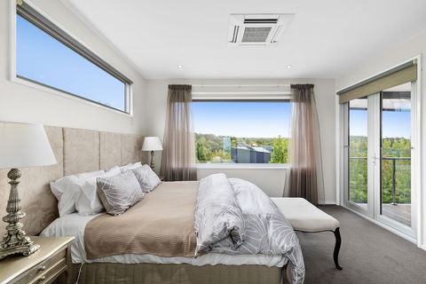 Bilsons Landing East - Events Australia 2
