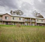 BATHURST GOLDFIELDS MOTEL on MOUNT PANORAMA - Tourism Bookings