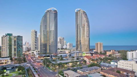 Oracle Broadbeach Apartments - Events Australia 0