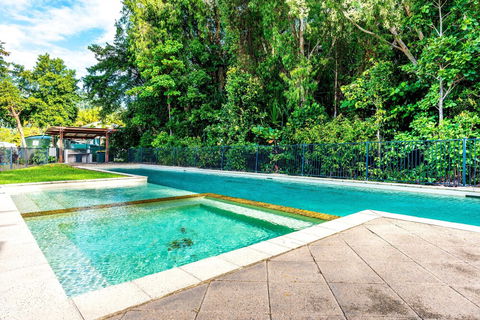 Blue Lagoon Villa B - Events Australia 4