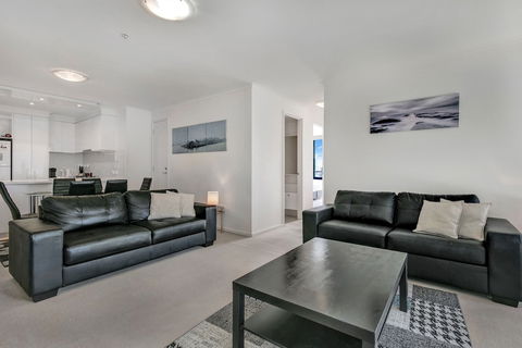 MJ Shortstay Whiteman St Apartments - Events Australia 1