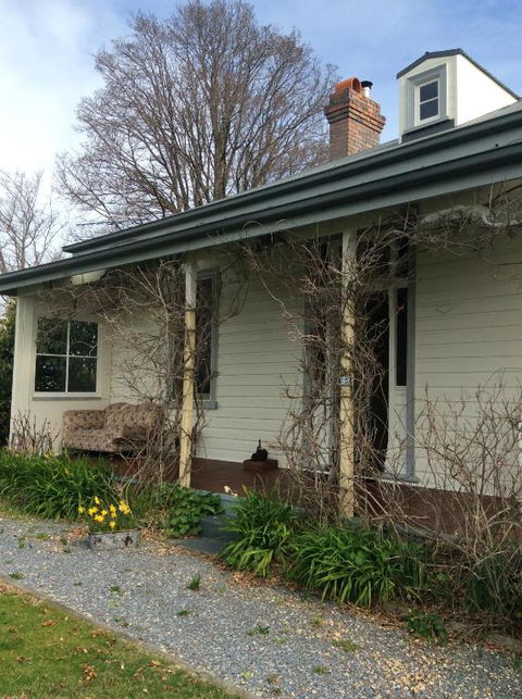 Clarence Cottage - Events Australia 3