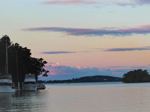 Between Waters B & B Lake Macquarie - Tourism Bookings 6