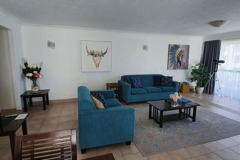 Surfers Chalet - Events Australia 5