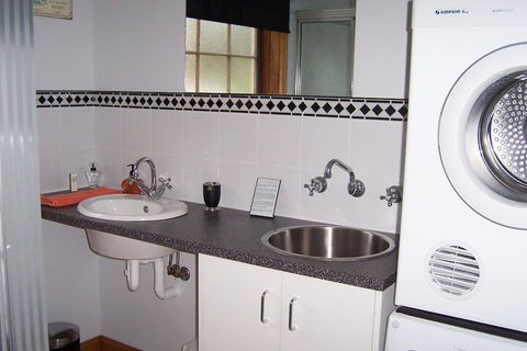 Cottage On Gunning - Events Australia 6