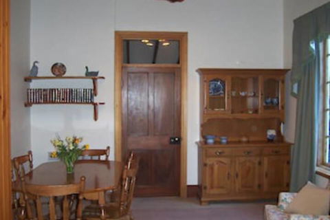 Cottage On Gunning - Events Australia 3