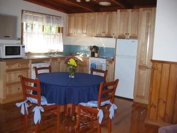 Buttercup Cottage & Private Apartment - Accommodation Europe 6