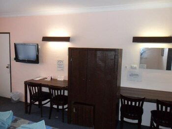 El Mexicali Motel - Events Australia 6