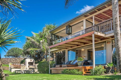 A PERFECT STAY - Moonstruck - Events Australia 2