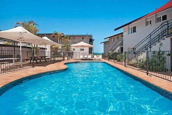 Lennox Head Beachfront Apartments - Events Australia 1