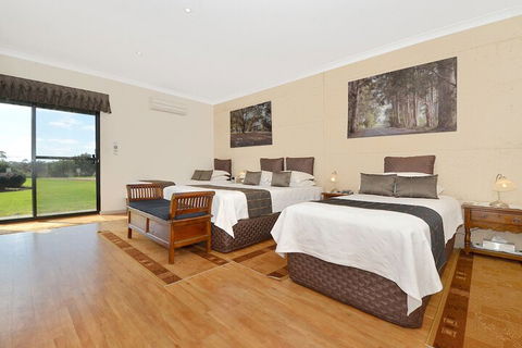 Sensational Heights Bed & Breakfast - Events Australia 6