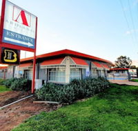 Ardeanal Motel West Wyalong - Tourism Bookings