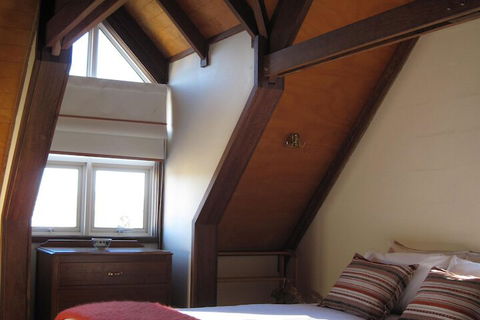 Vineyard Cottages - Accommodation Europe 3