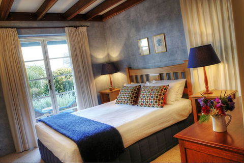 Vineyard Cottages - Accommodation Europe 5