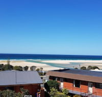 Blue Seas Holiday Villas - Events Australia