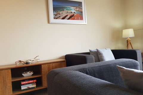 Blue Seas Holiday Villas - Events Australia 7