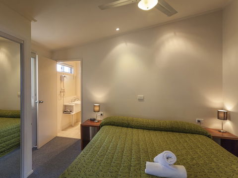 NRMA Eastern Beach Holiday Park - Accommodation Europe 2
