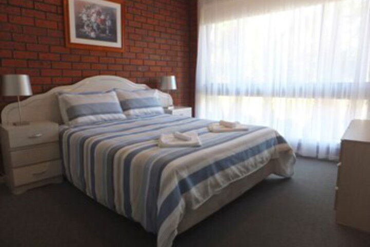 Lake Bunga VIC Accommodation Europe