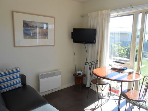 Tidelines Of Bicheno - Events Australia 5