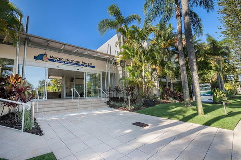 Noosa Harbour Resort - Events Australia 1