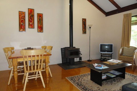 Tinglewood Cabins - Events Australia 3