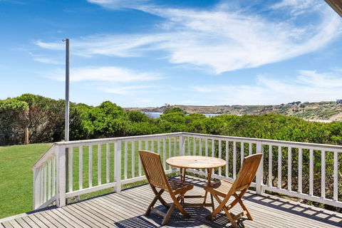 Clifftop Boutique Accommodation - Accommodation Europe 0