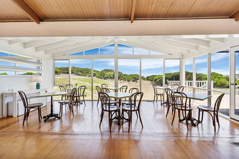Clifftop Boutique Accommodation - Accommodation Europe 3