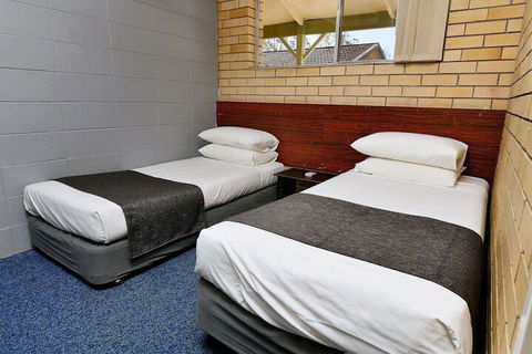 Burke And Wills Motor Inn - Tourism Bookings 5