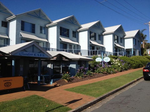 Breakers Apartments Mollymook - Tourism Bookings 1
