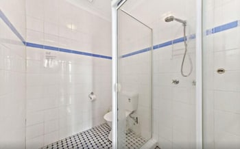 Sinclairs City Hostel - Events Australia 1