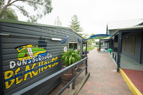 Dunsborough Beachouse YHA Hostel - Events Australia 6