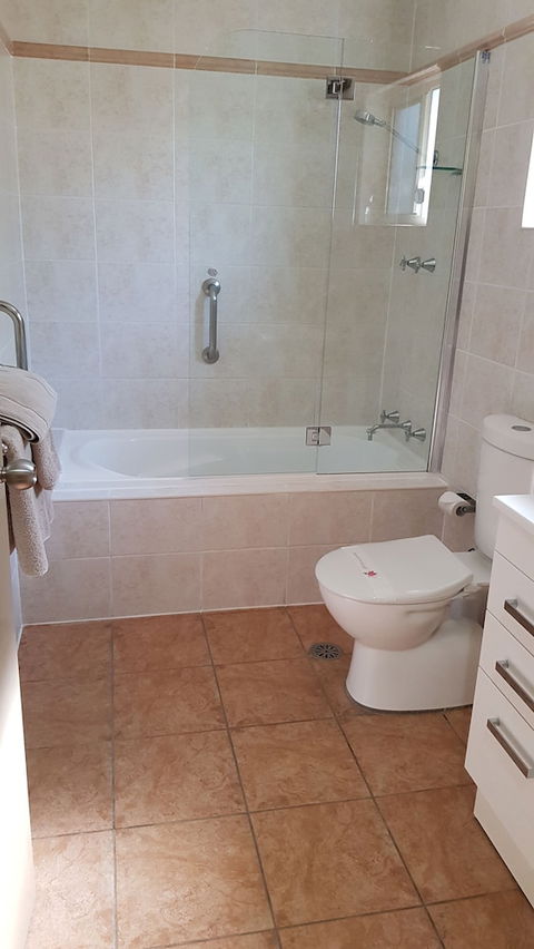 Edward Parry Motel & Apartments - Tourism Bookings 5