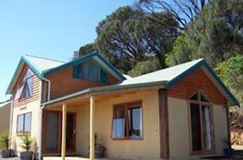 Eastern Reef Cottages - Events Australia 3