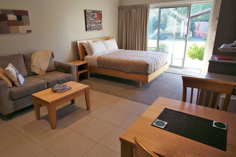 A Must At Coonawarra - Events Australia 6