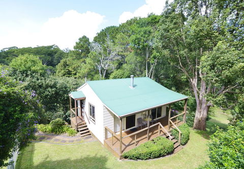 Apple Tree Cottage & Studio - Tourism Bookings 5