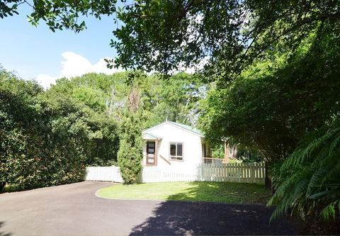 Apple Tree Cottage & Studio - Tourism Bookings 0