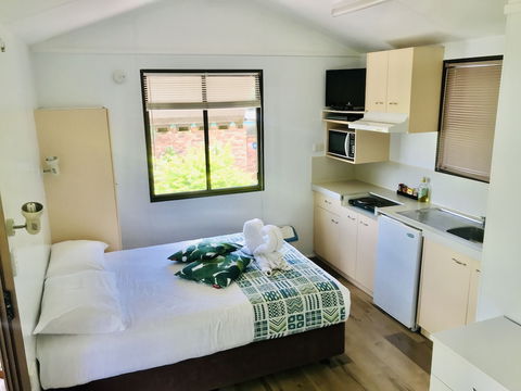 Lilyponds Holiday Park - Tourism Bookings 5