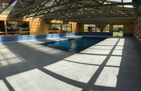 Silver Ridge Retreat - Accommodation Europe 3