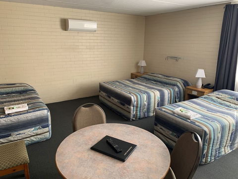 Wedderburn Goldseeker Motel - Events Australia 3