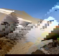 Rockhampton Serviced Apartments - Tourism Bookings