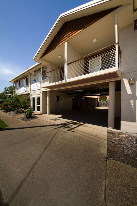 Rockhampton Serviced Apartments - Tourism Bookings 2