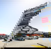 Nightcap at Watermark Glenelg - Events Australia