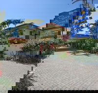 Reef Resort Motel - Events Australia