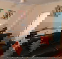 Hahndorf Oak Tree Cottages - Events Australia