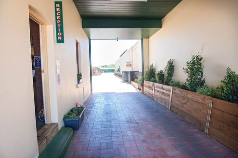 Elm Court Motel - Tourism Bookings 4