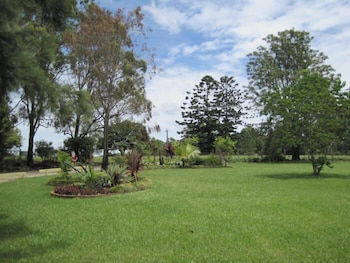 Yarrahapinni Homestead - Tourism Bookings 1
