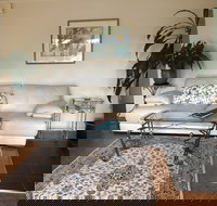 Countryside Connections Spa Cottage - Events Australia